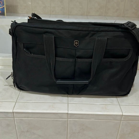 Victorinox Bags Victorinox Traveler Weekender Carry All Bag Poshmark